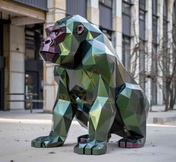 gorilla statue art4